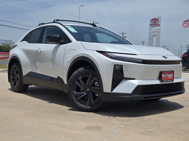 2026 Toyota C-HR SE