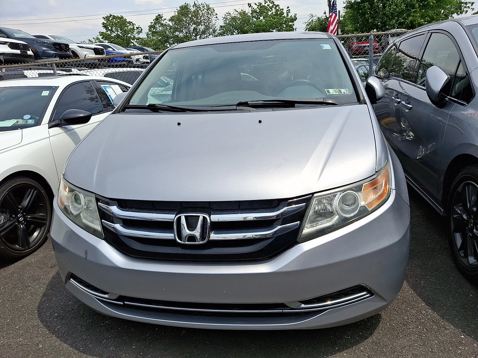 Used 2016 Honda Odyssey SE with VIN 5FNRL5H36GB164973 for sale in Ardmore, PA