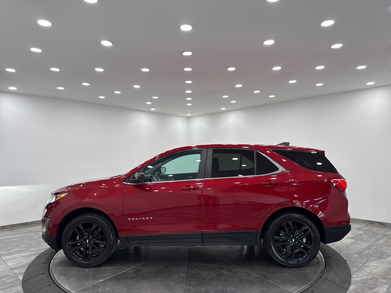 2021 Chevrolet Equinox LT photo 4