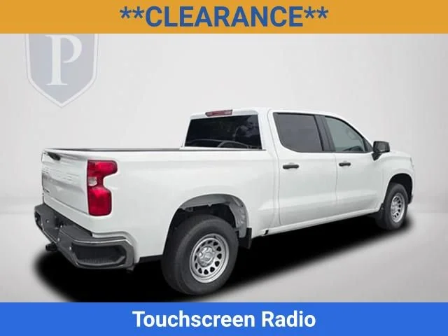 New 2026 Summit White Chevrolet WT image 6