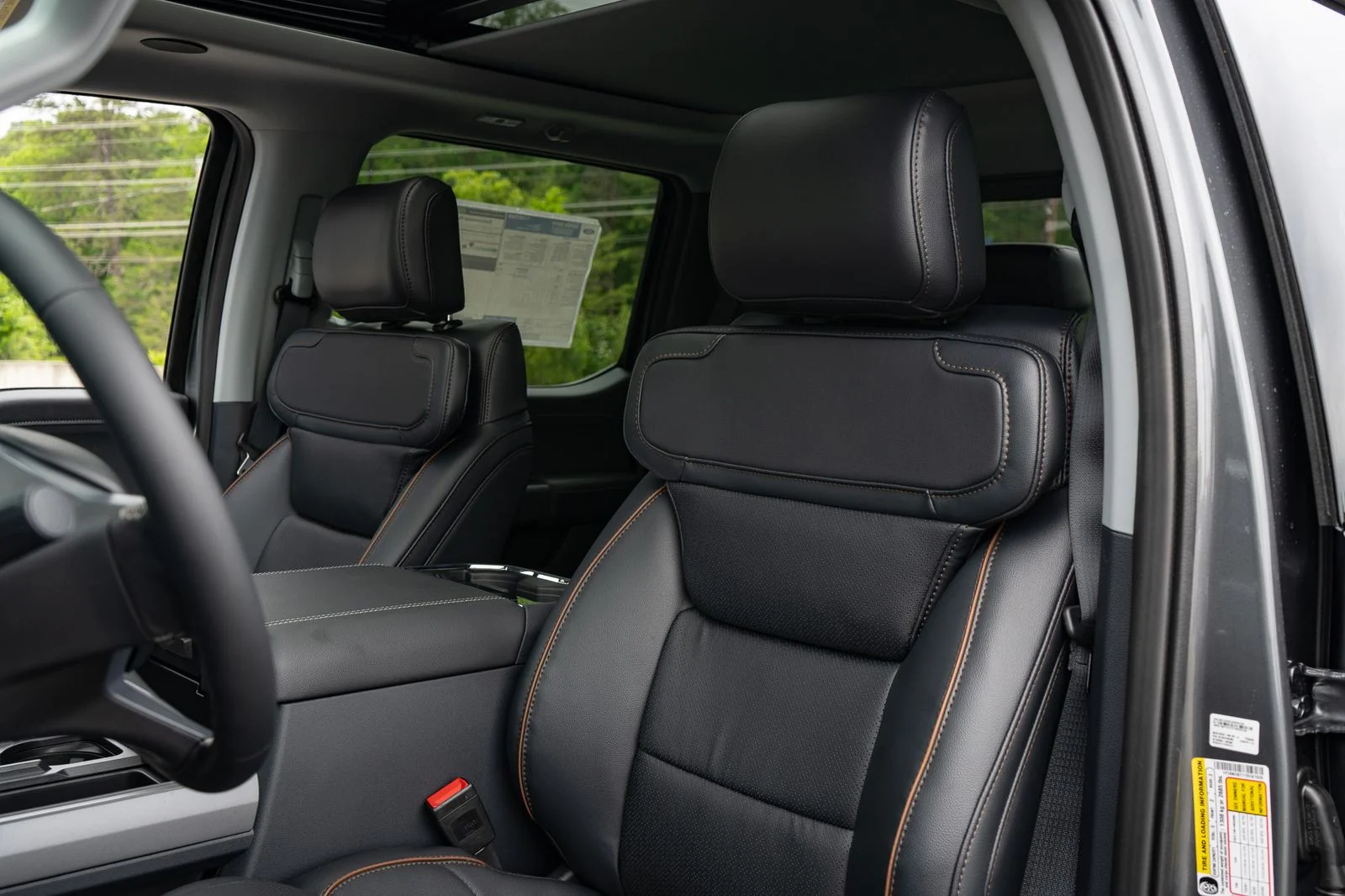 New 2026 Gray Ford Lariat image 29