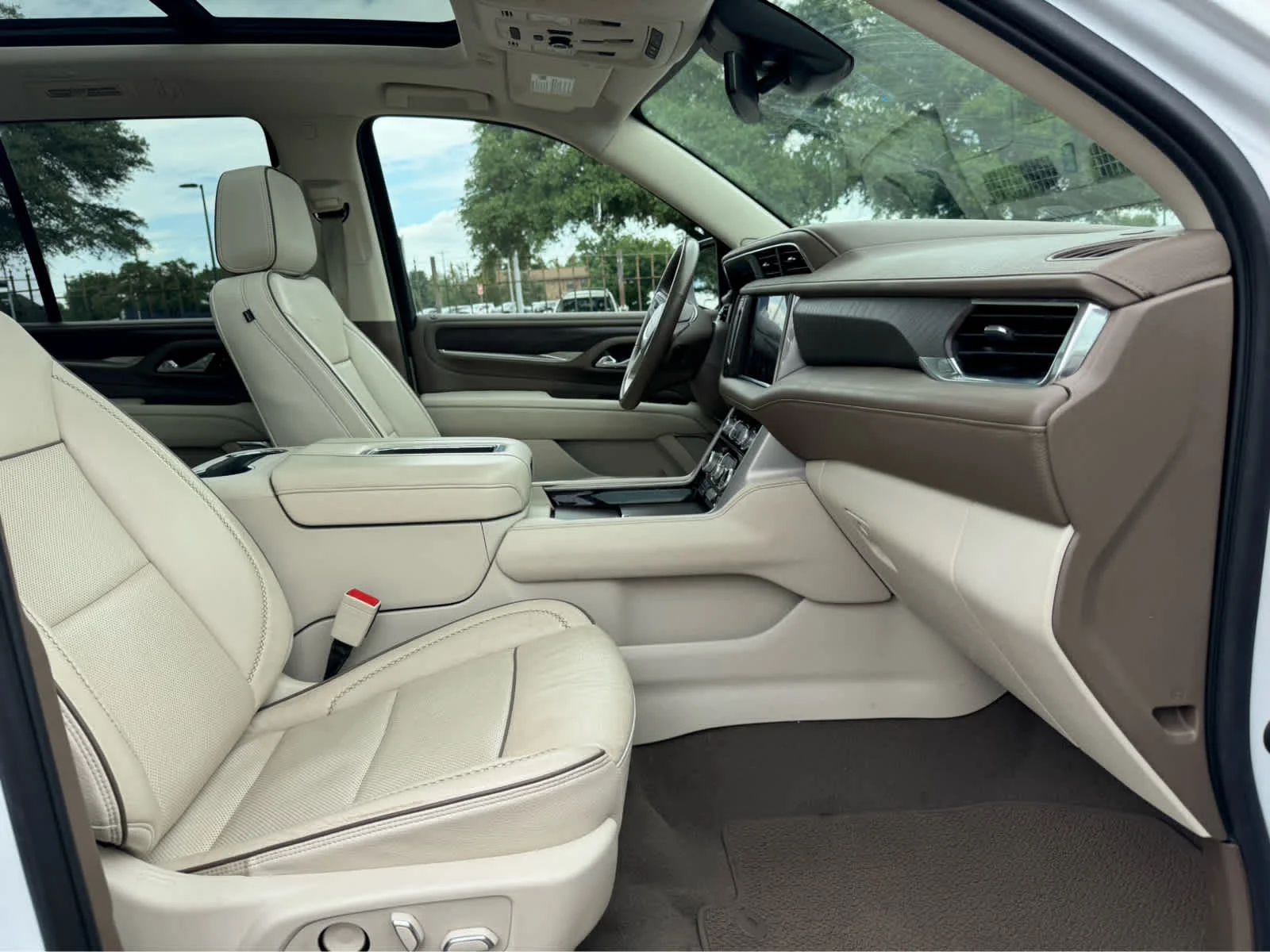Certified Used 2023 Summit White GMC Denali image 11