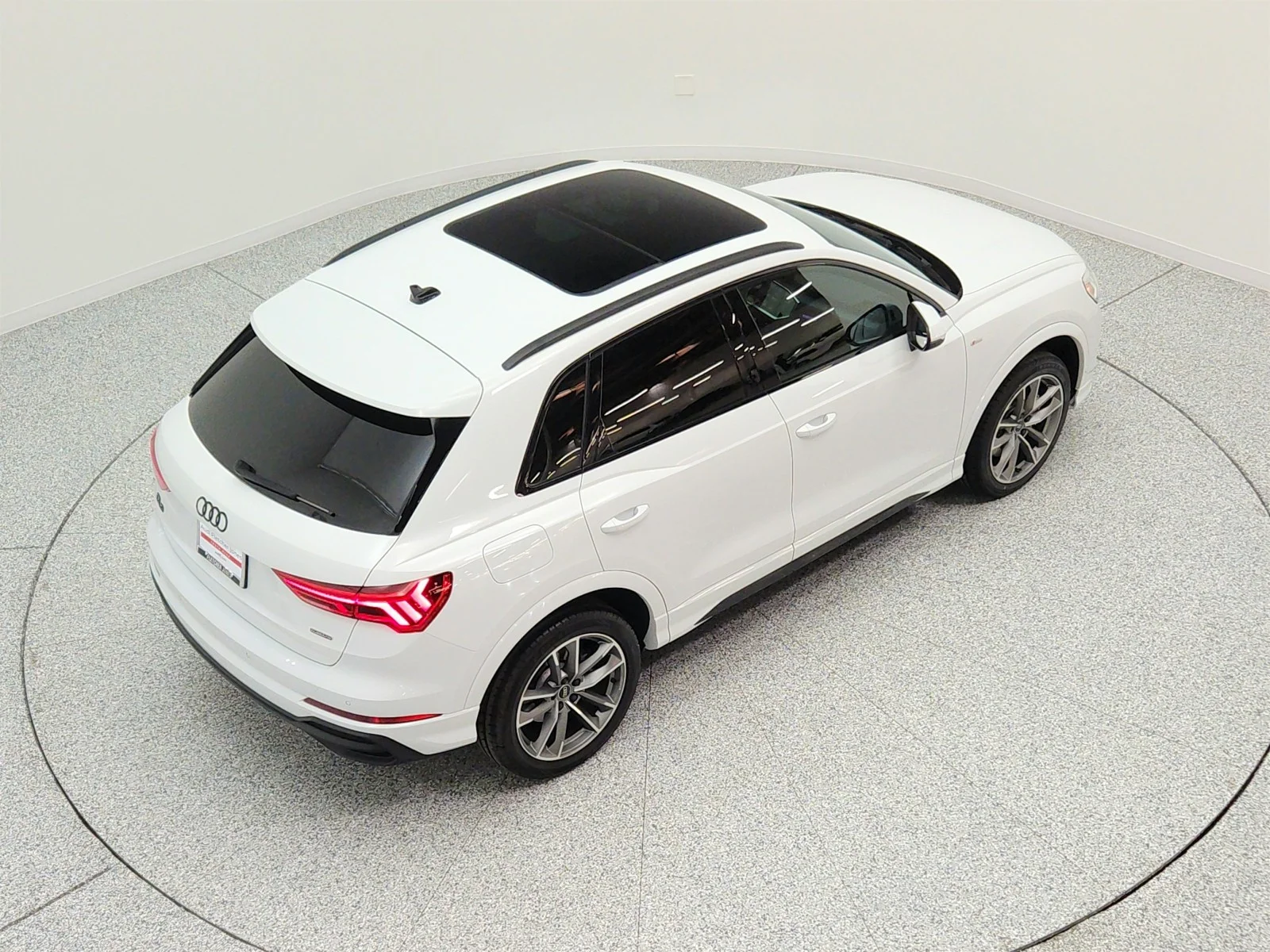 Used 2023 Glacier White Metallic Audi S line Premium Plus image 26