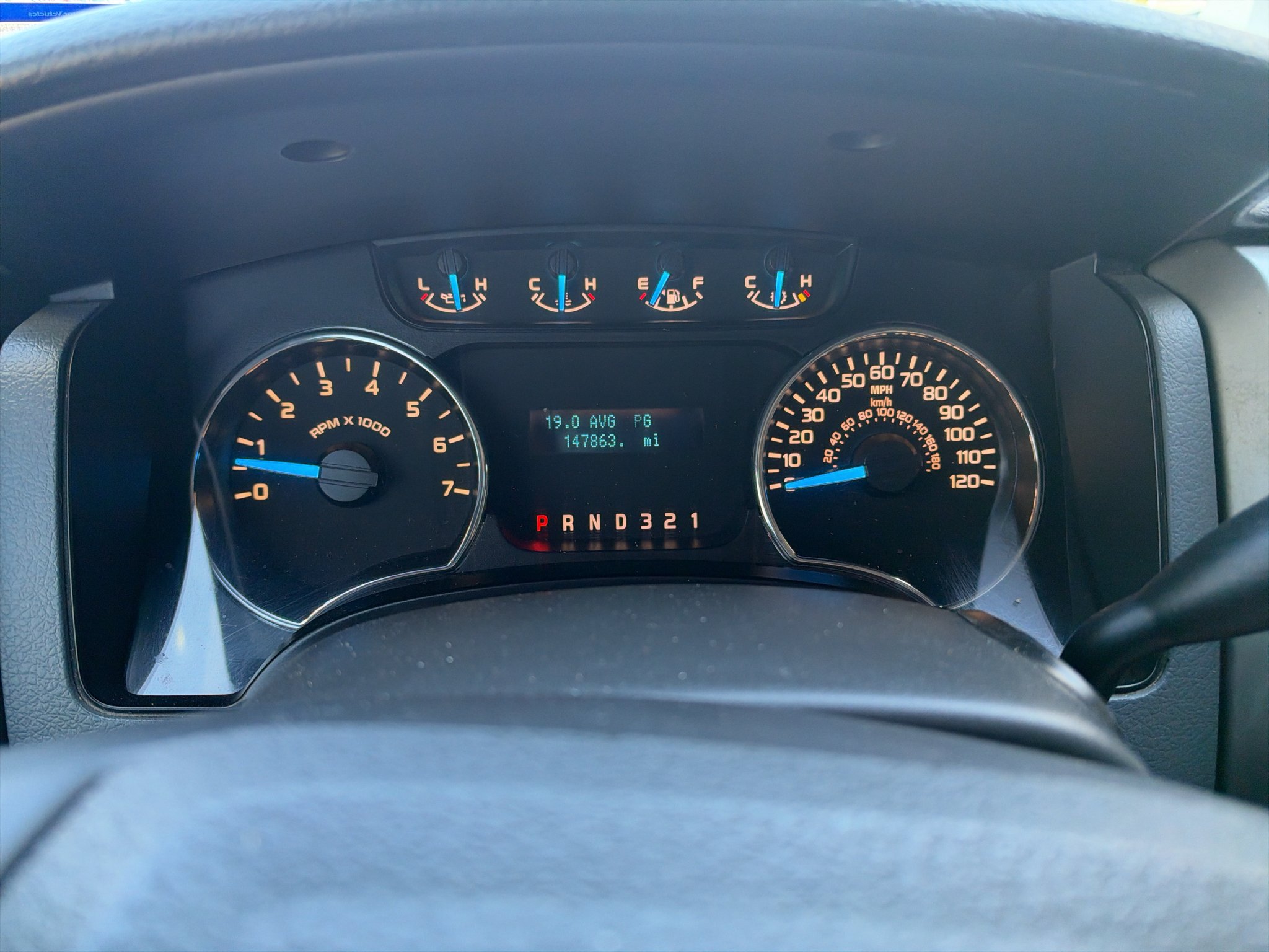 Used 2014 Oxford White Ford XLT image 16