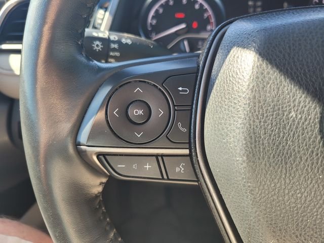Used 2024 Silver Toyota SE AWD image 28
