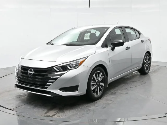 Used 2024 Brilliant Silver Metallic Nissan S image 3