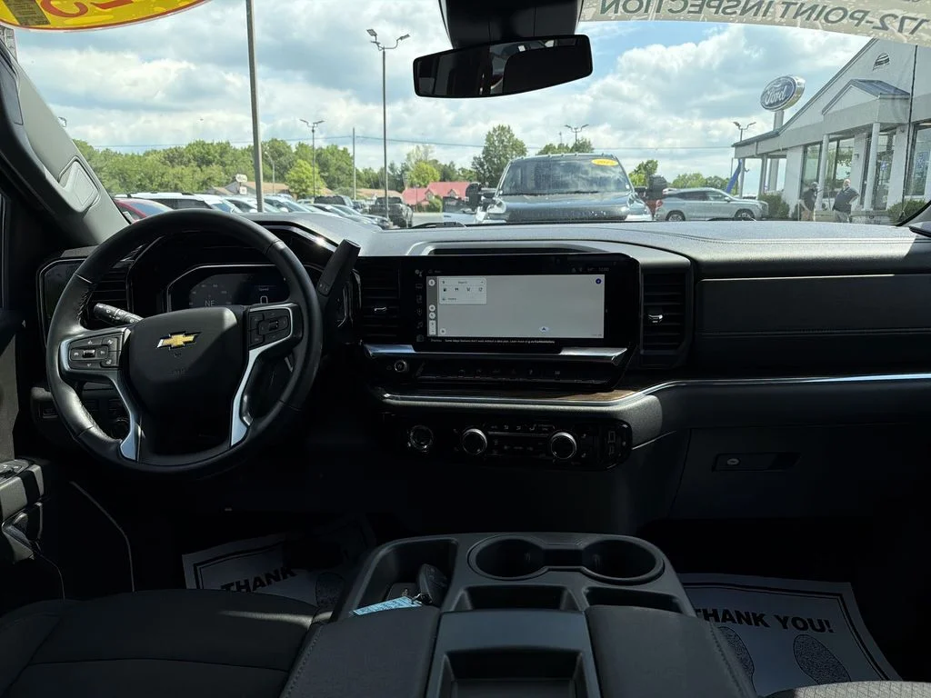 Used 2023 Black Chevrolet LT image 10