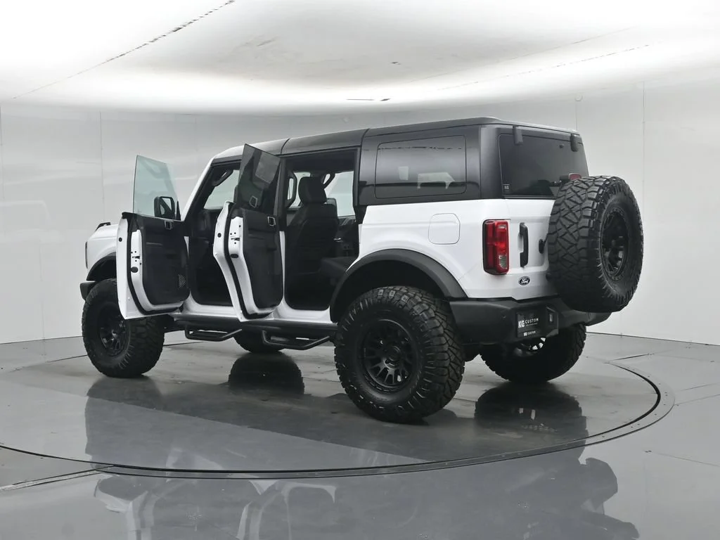 New 2026 Oxford White Ford Big Bend image 33