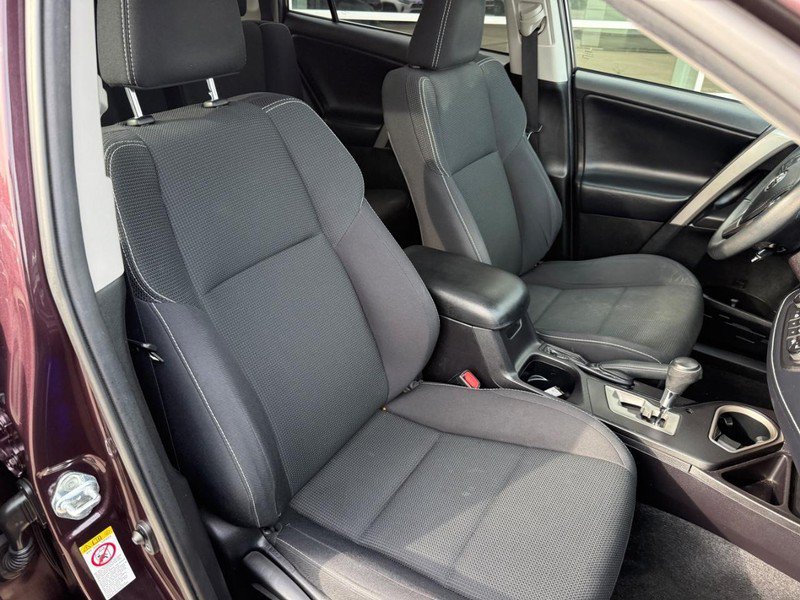 Used 2018 Black Currant Toyota XLE image 11
