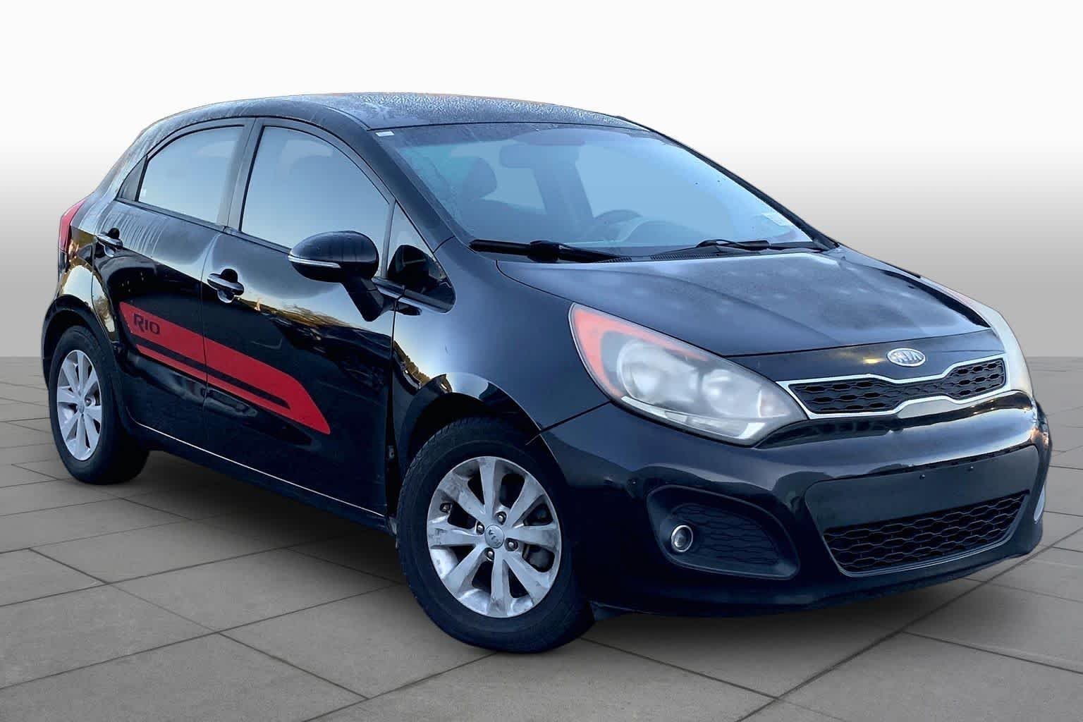 Used 2012 Aurora Black Pearl Kia EX image 2