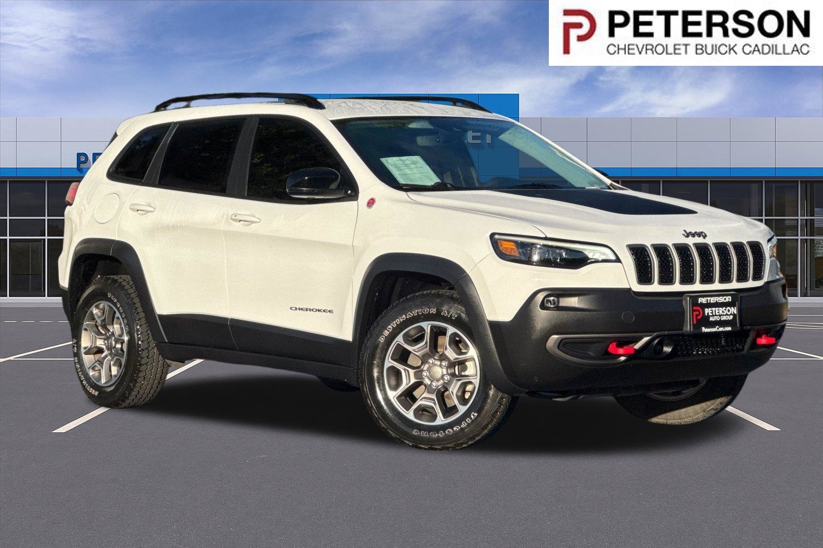 Used 2022 White Jeep Trailhawk image 1