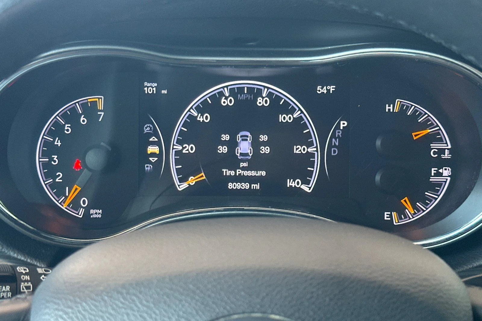 Used 2019 Red Jeep Altitude image 29