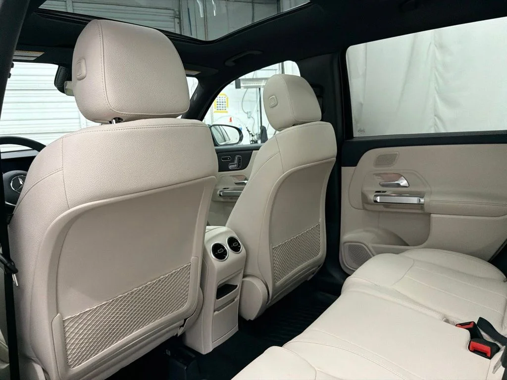 New 2026 Black Mercedes-Benz GLB 250 image 17
