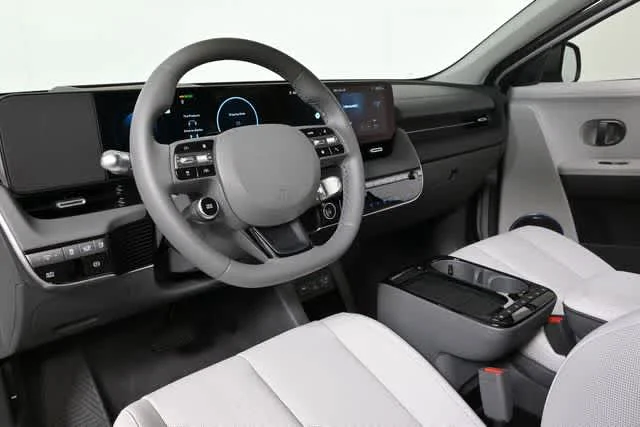 New 2026 Atlas White Matte Hyundai Limited image 14