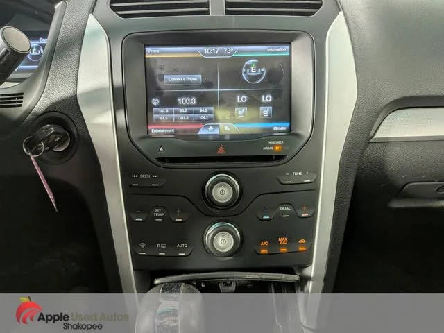 Used 2011 Silver Ford XLT image 22
