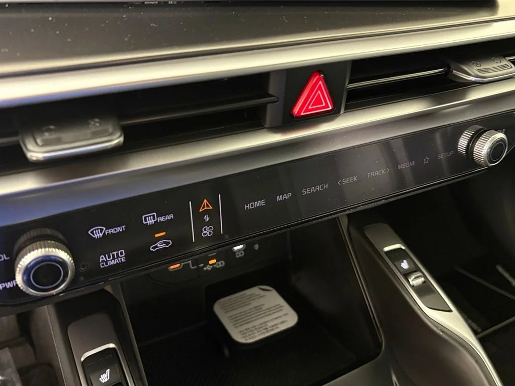 New 2026 Glacial White Pearl Kia S image 29