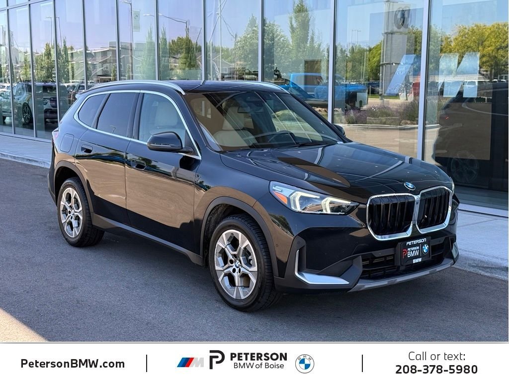 Used 2023 Black BMW xDrive28i image 7