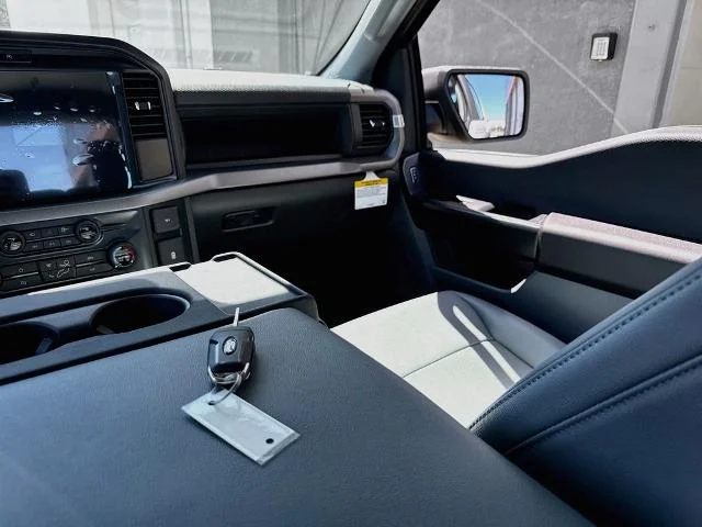 New 2026 Oxford White Ford XL image 50