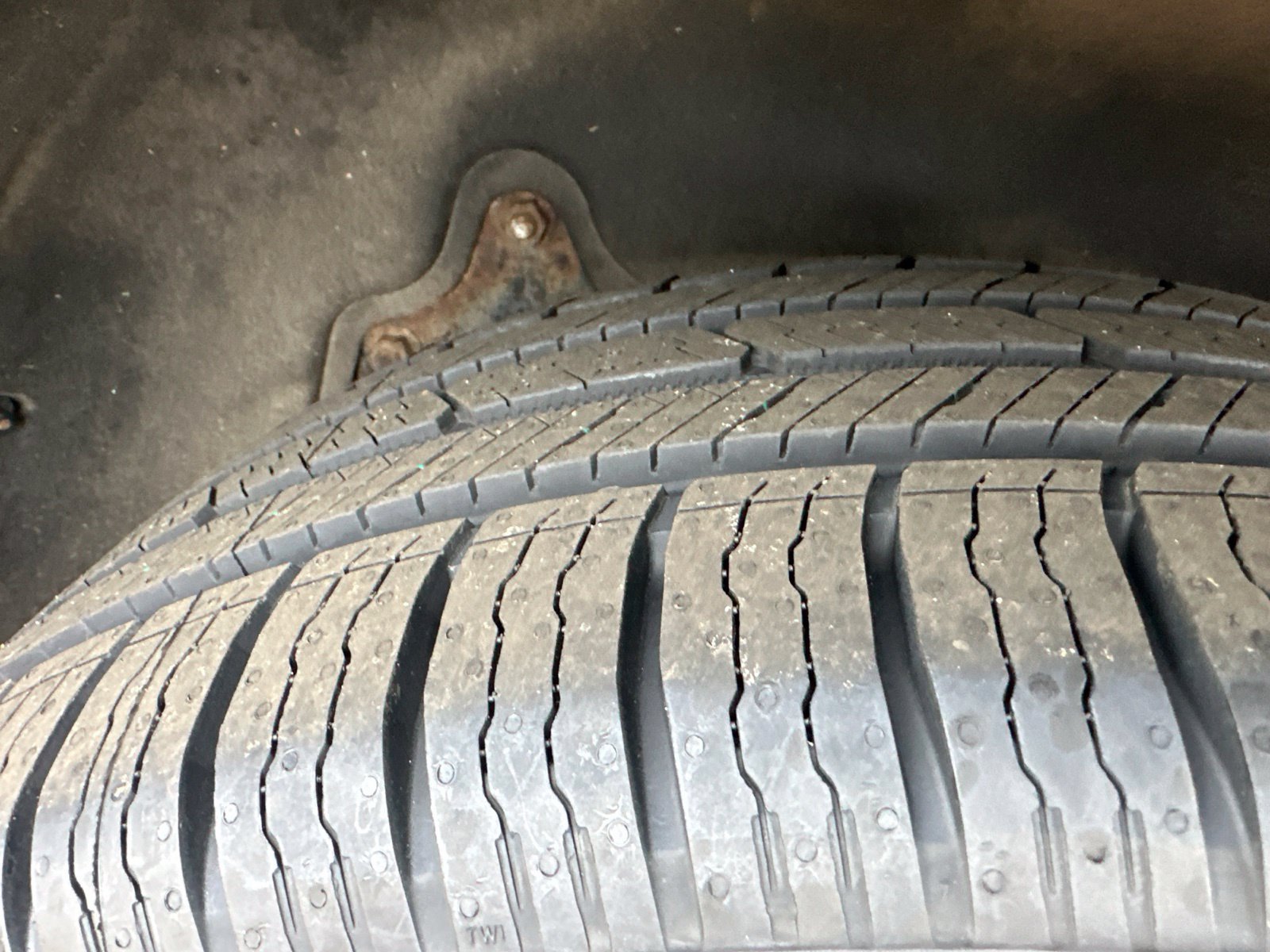 Used 2017  Toyota XLE image 10