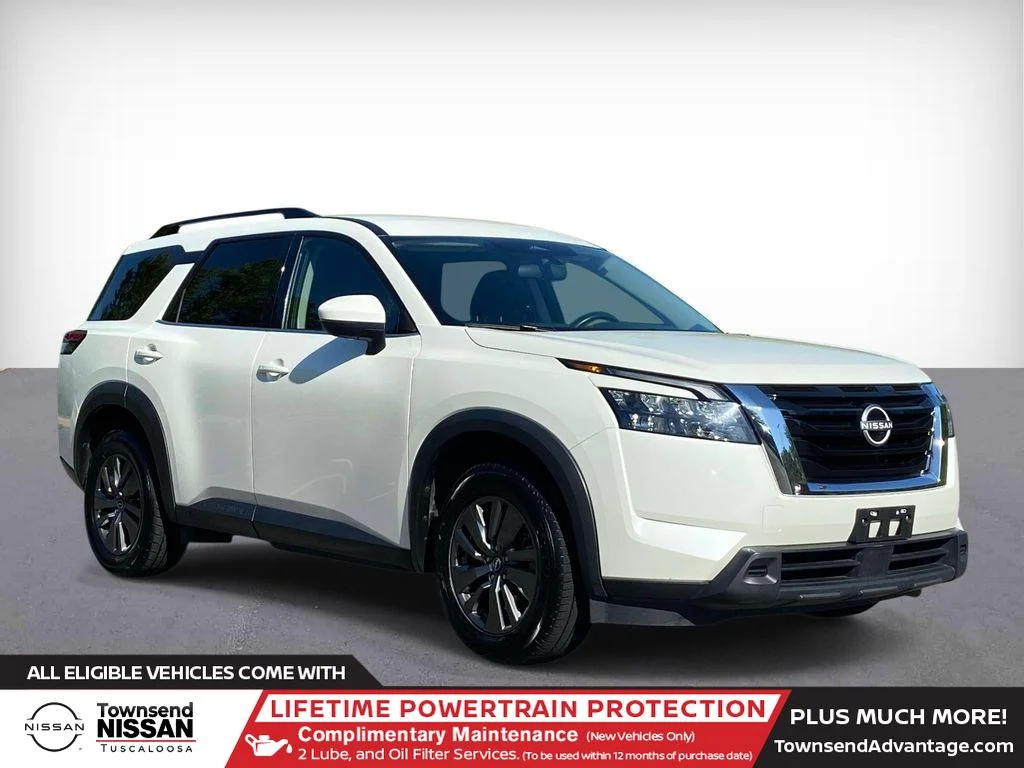 2024 Nissan Pathfinder SV 4WD's photo