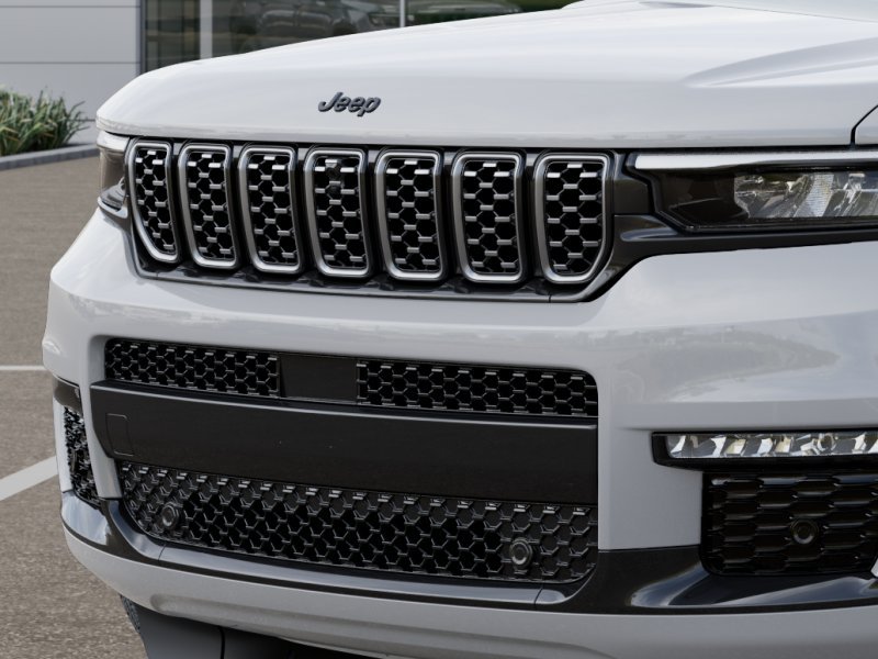 New 2025 Bright White Clear-Coat Exterior Paint Jeep Summit image 22