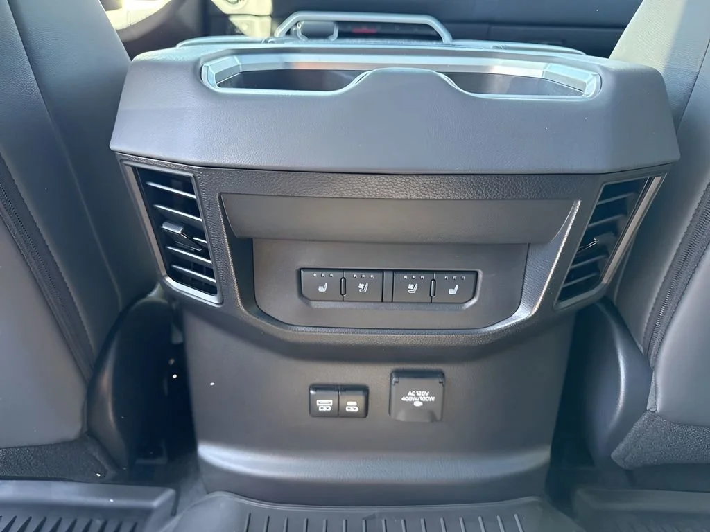 Used 2025 Wind Chill Pearl Toyota Platinum image 14
