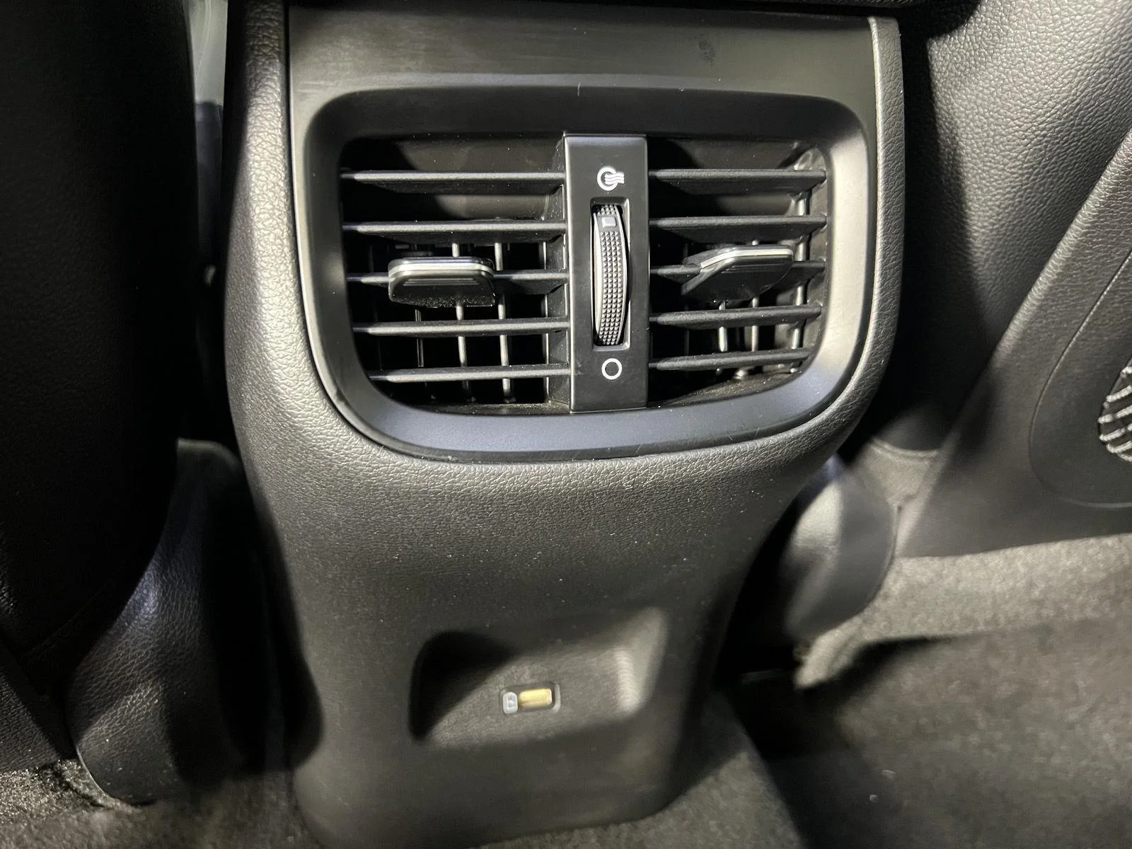 Used 2023 Steel Gray Kia GT-Line image 29