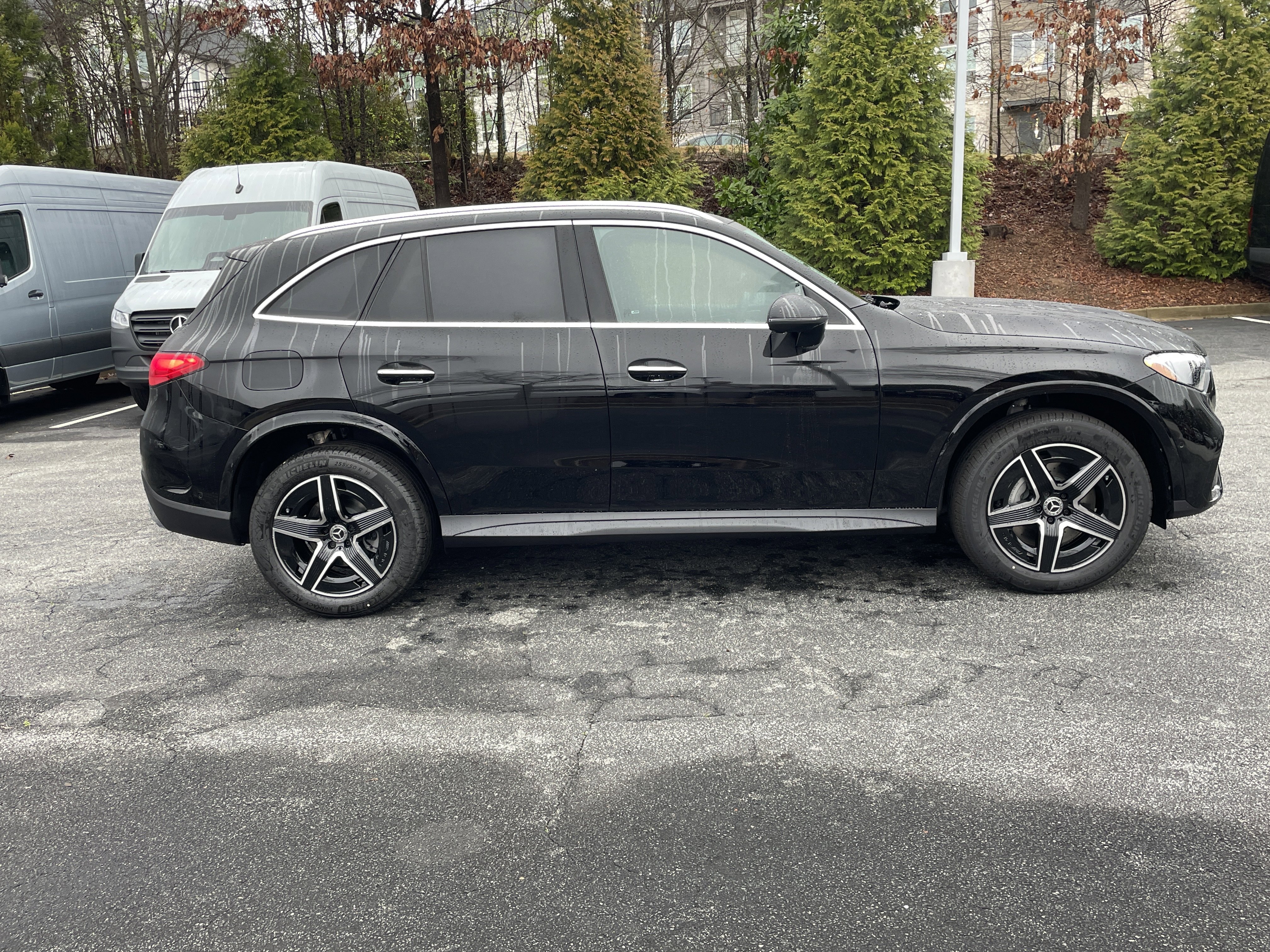 New 2026 Black Mercedes-Benz GLC 300 SUV image 5