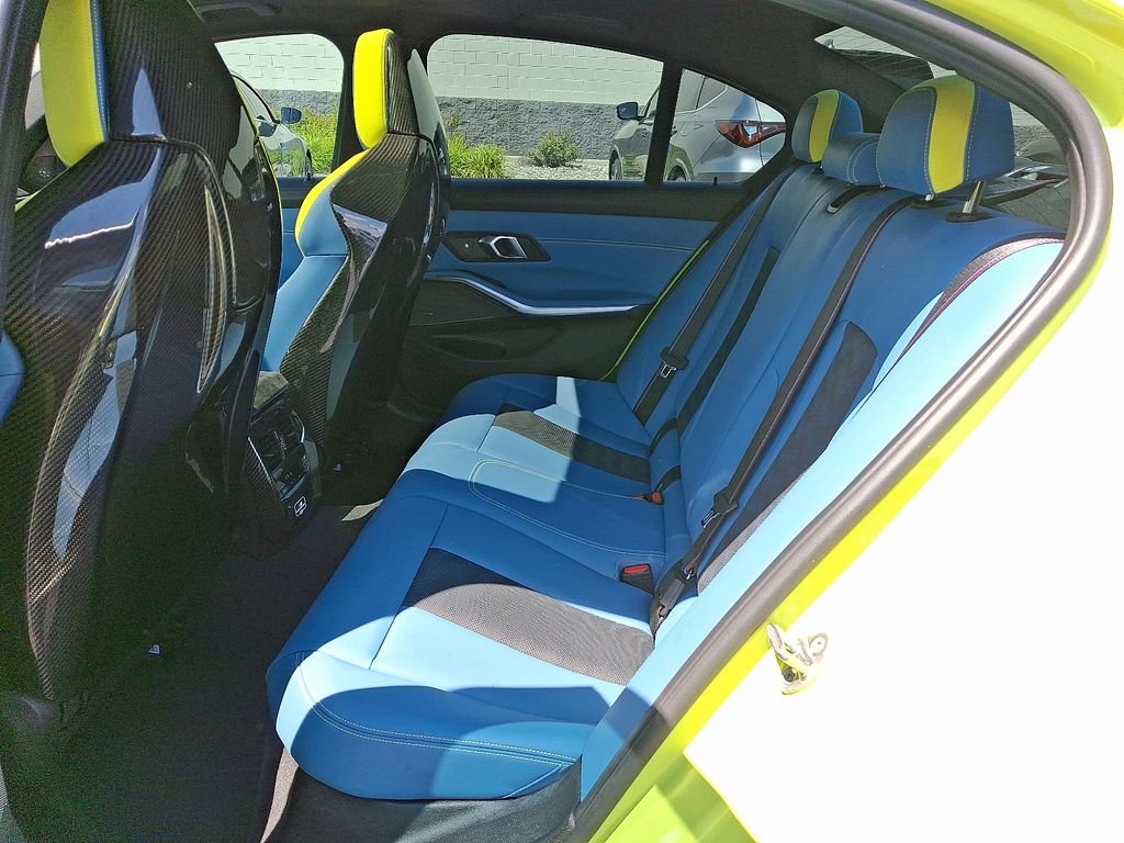 Used 2024 Sao Paulo Yellow BMW Competition image 10