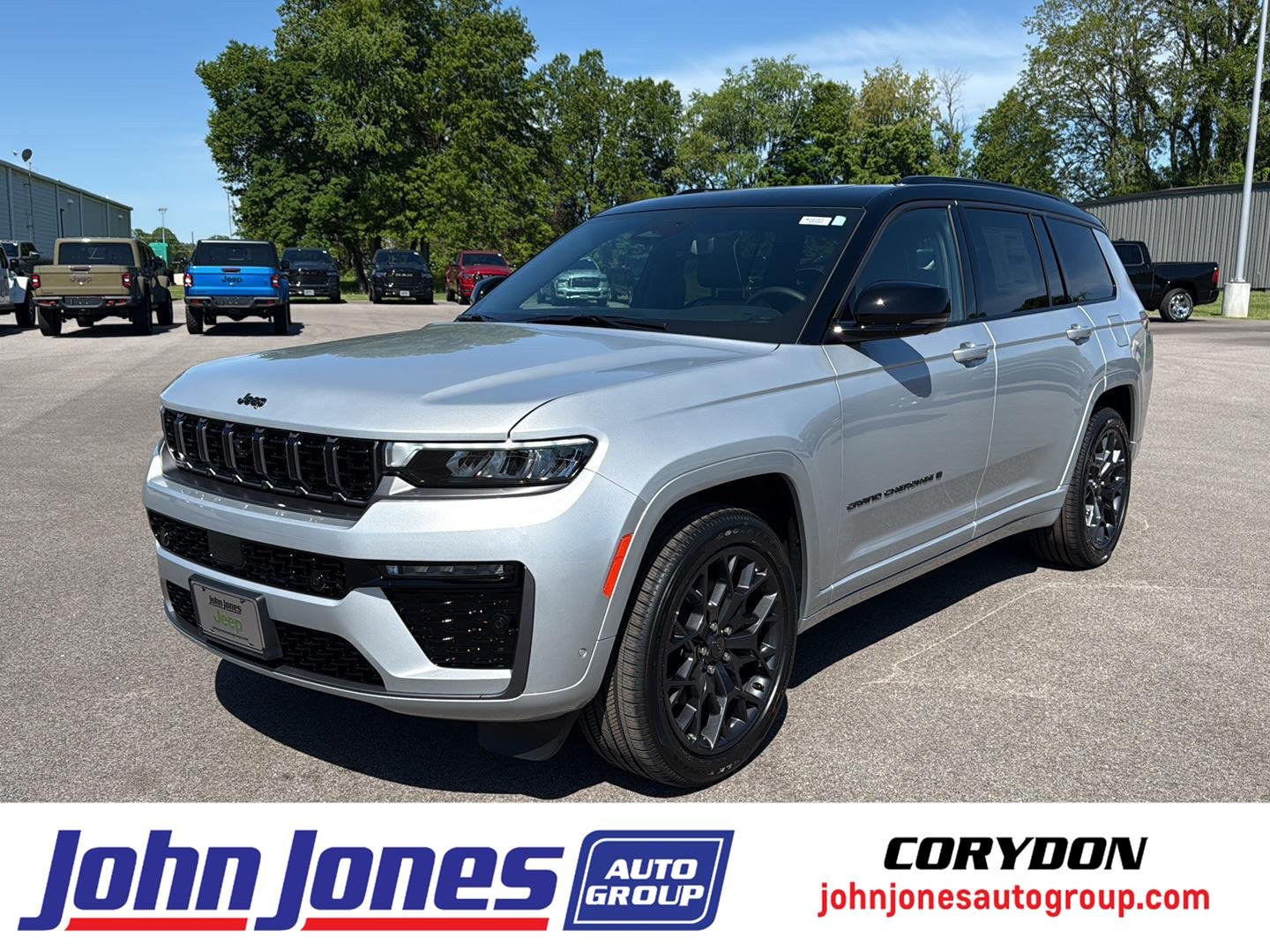 New 2026 Silver Zynith Exterior Paint Jeep Summit image 1