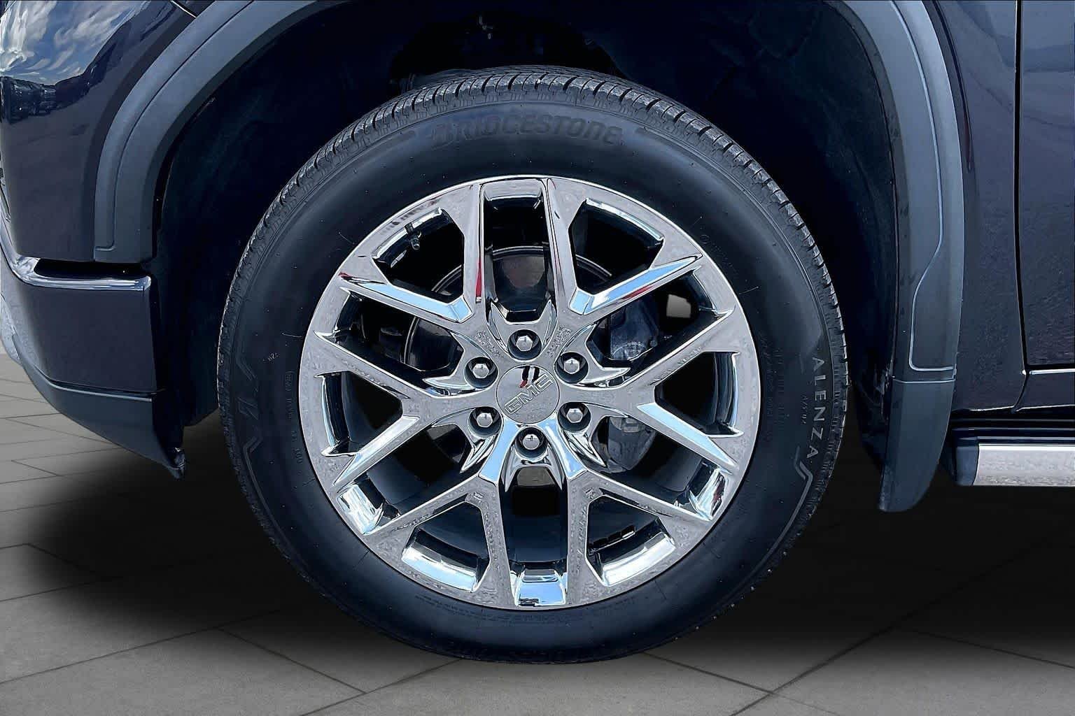 Used 2023 Titanium Rush Metallic GMC Denali image 11