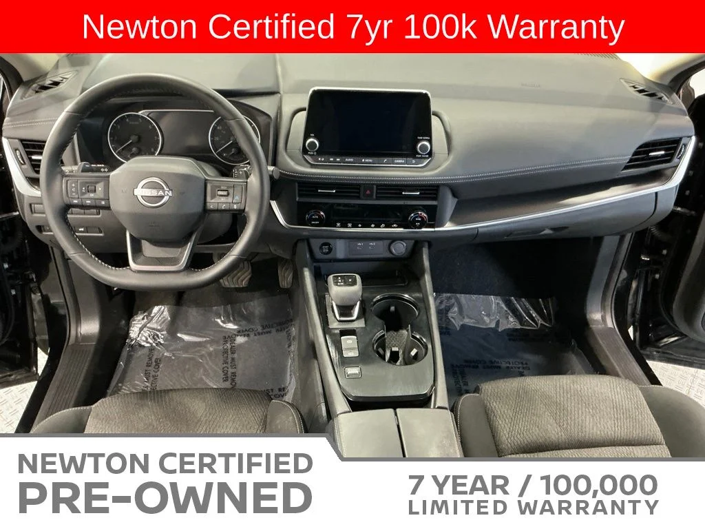 Certified Used 2025 Super Black Nissan SV image 10
