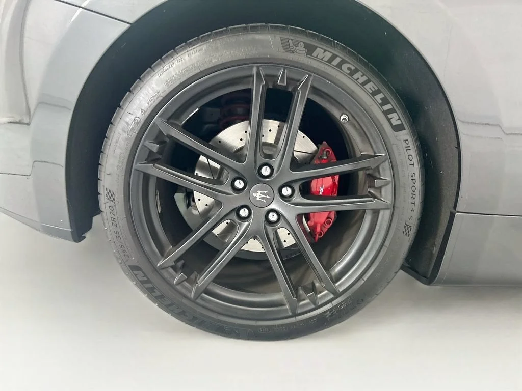 Used 2017 Grigio Granito Metallic Maserati Sport image 36