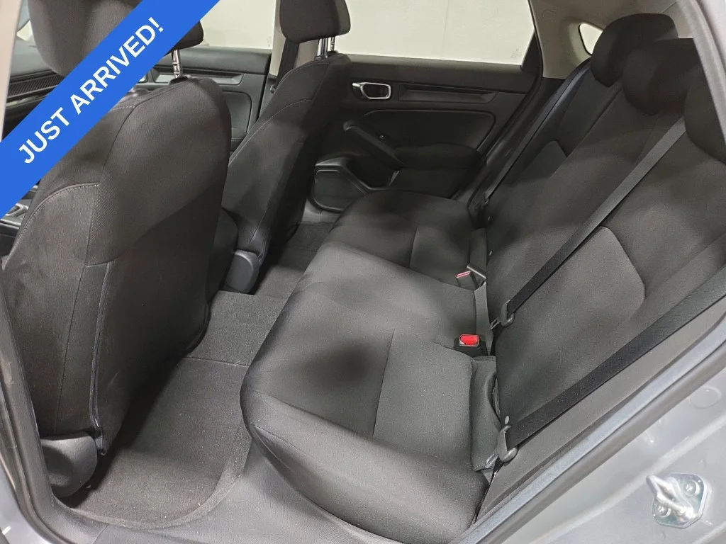 Used 2024  Honda LX image 6