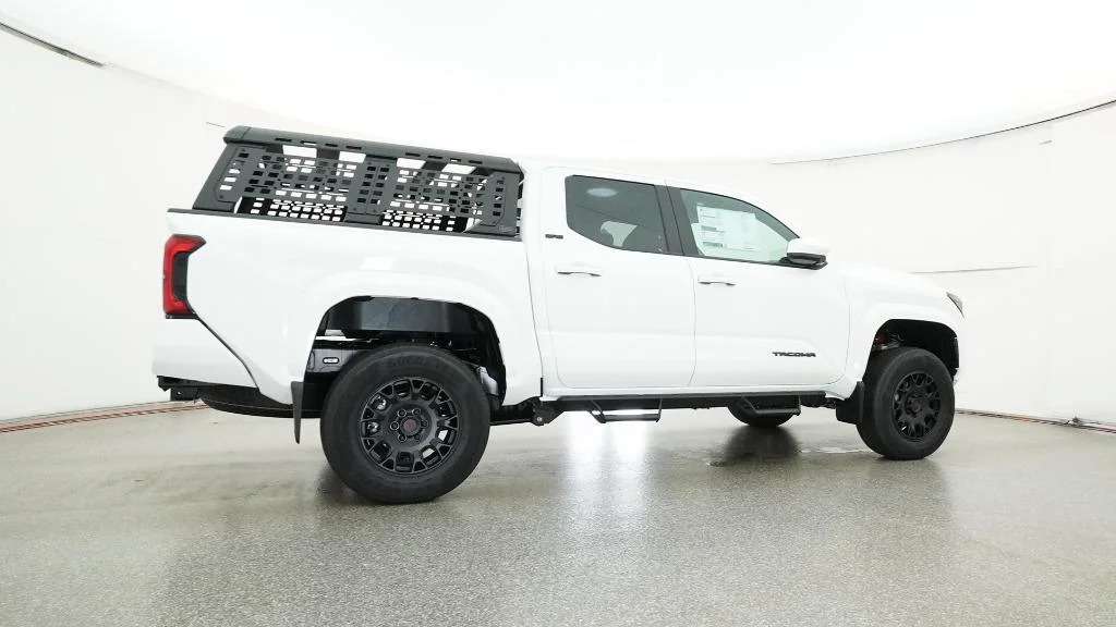2025 Toyota Tacoma SR5 - Photo 51