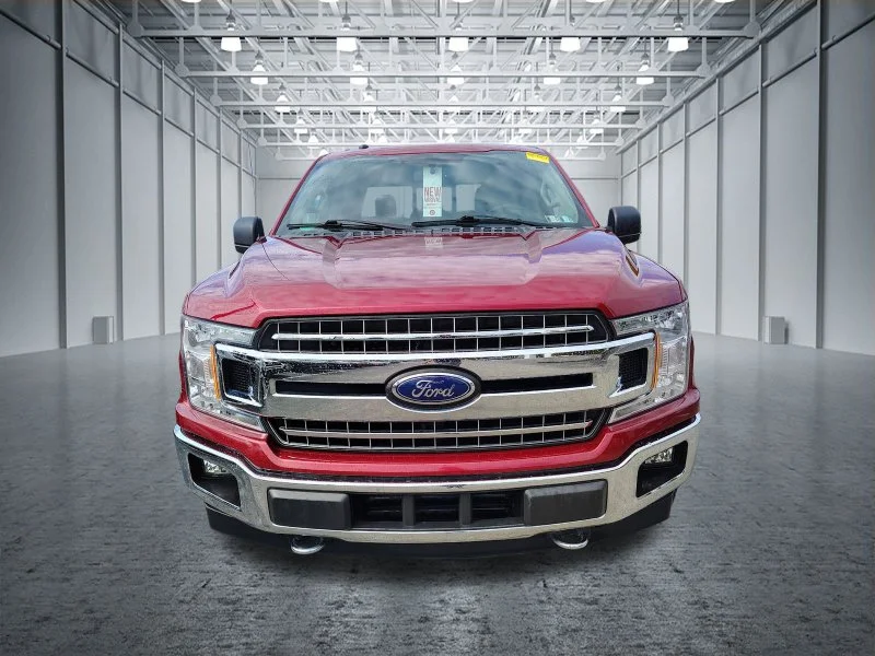 Used 2018 Red Ford XLT image 2