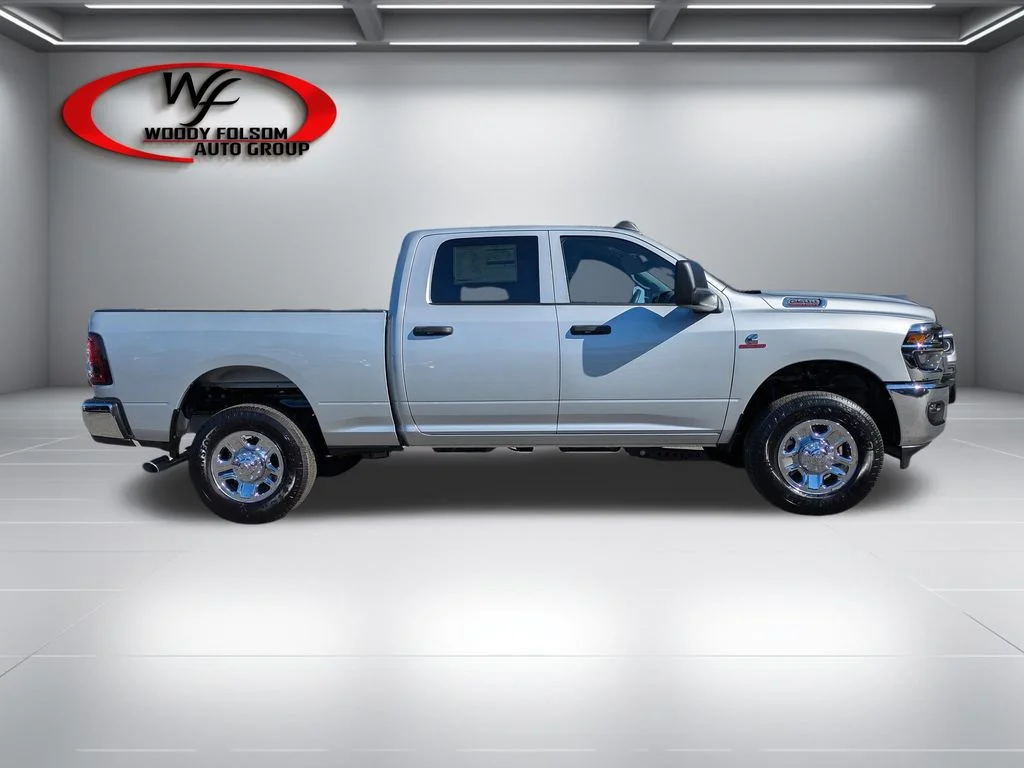New 2026 Silver-Zynith Exterior Paint RAM Tradesman image 3