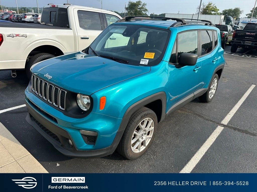 Used 2022 Bikini Metallic Clearcoat Jeep Latitude image 1