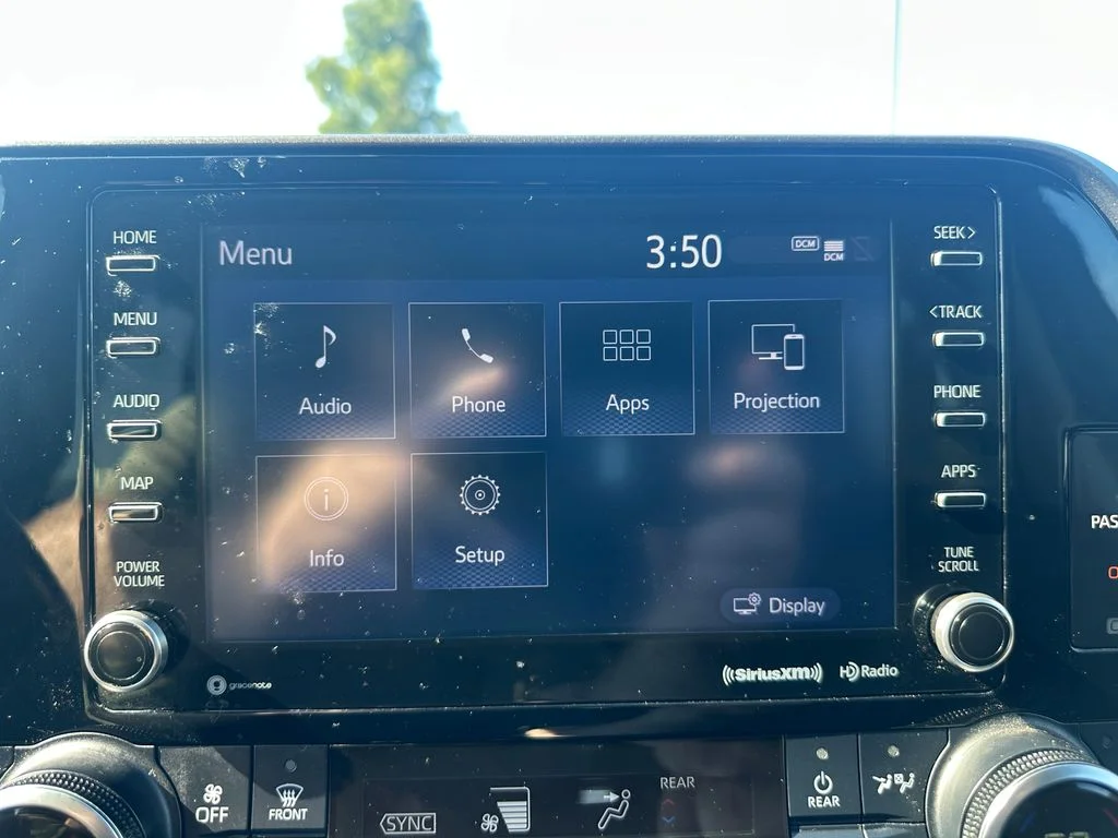Used 2022 Black Toyota XLE image 17