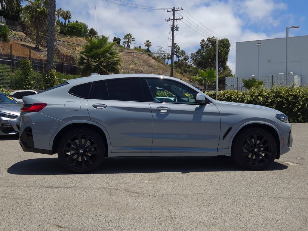 Used 2024 Brooklyn Grey Metallic BMW xDrive30i image 4