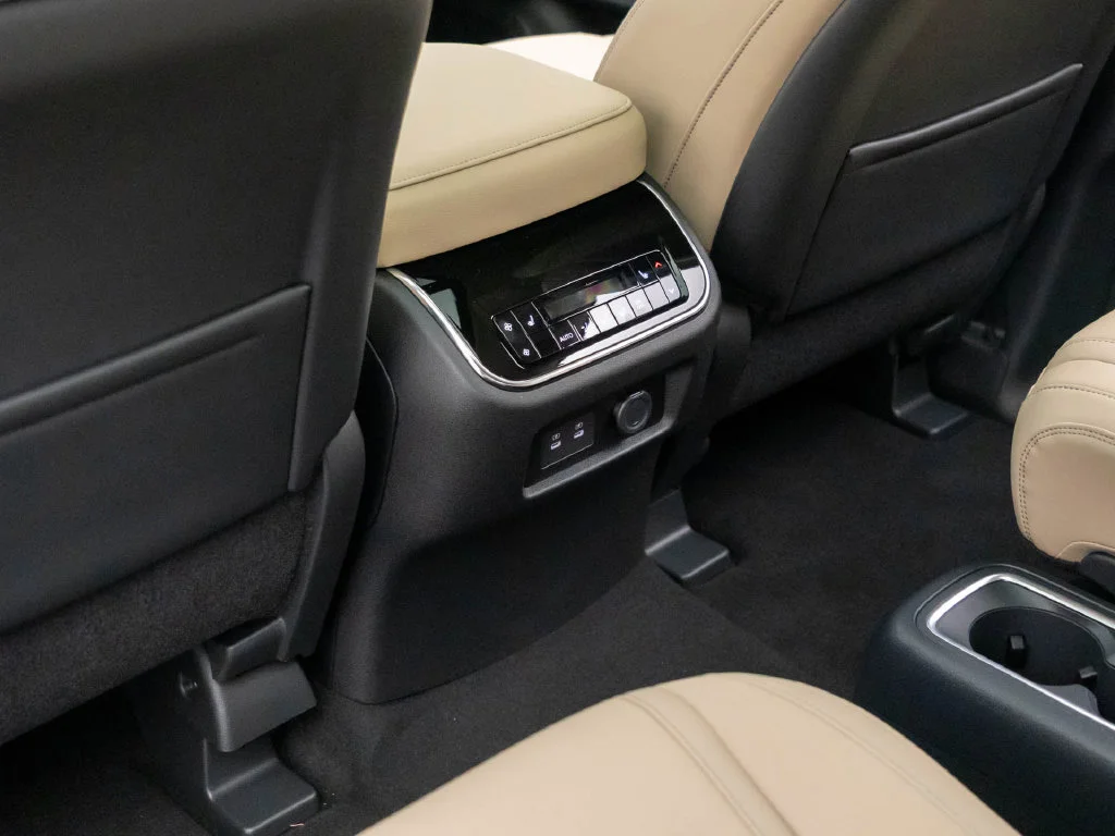 Certified Used 2026 Black INFINITI PURE image 17