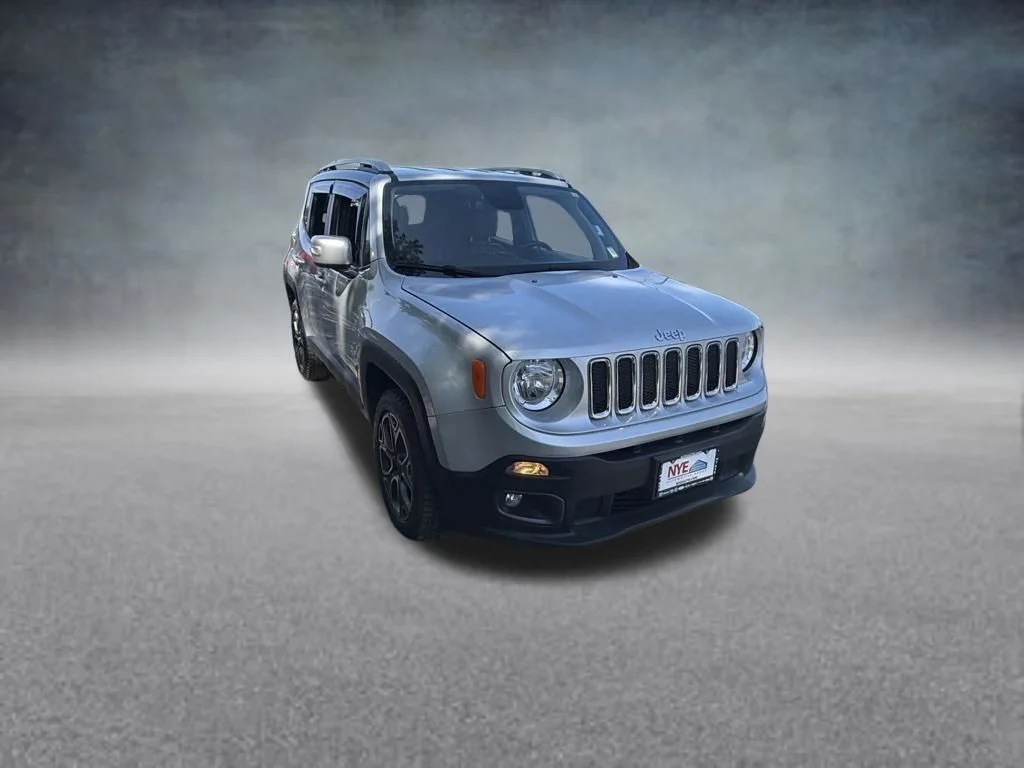 Used 2018 Silver Jeep Limited image 8