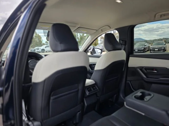 New 2026 Navy Blue Mica Mazda 2.5 S Select AWD image 17