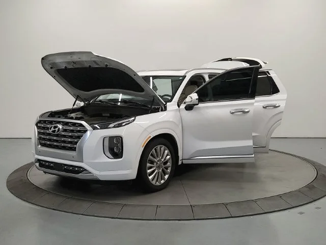 Used 2020 White Hyundai Limited image 11