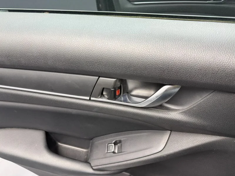 Used 2018 Black Honda Sport Sedan 4D image 26