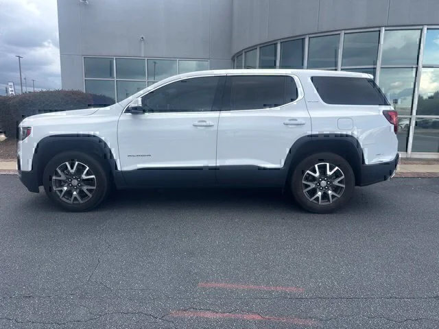 Used 2023 White GMC SLE image 11