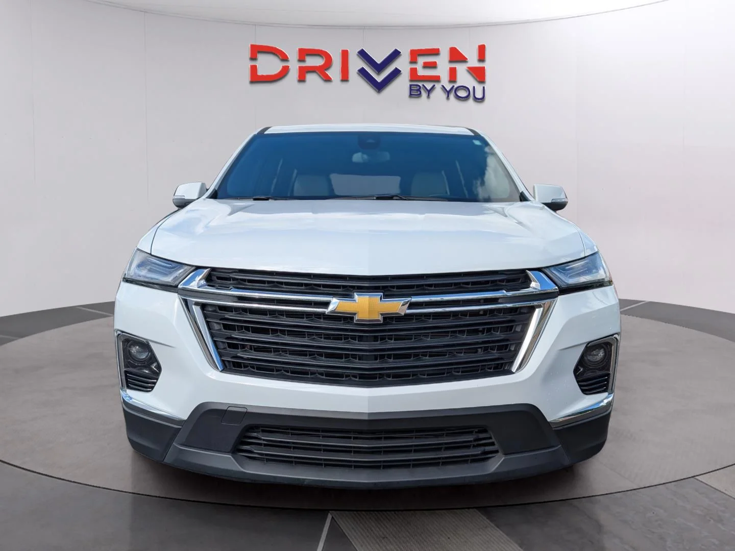 Used 2024 Summit White Chevrolet LS image 8