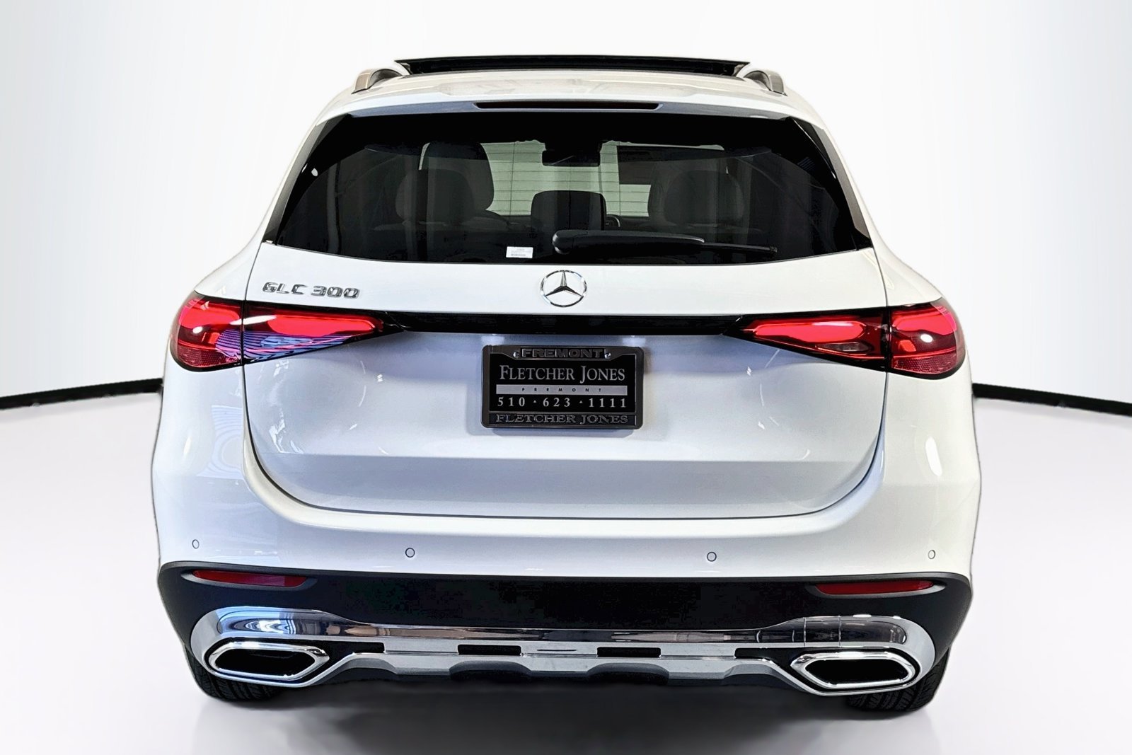 New 2026 Polar White Mercedes-Benz GLC 300 image 6