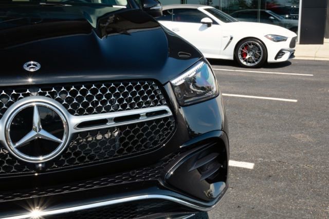 New 2026 Obsidian Black Metallic Mercedes-Benz GLE 350 image 23