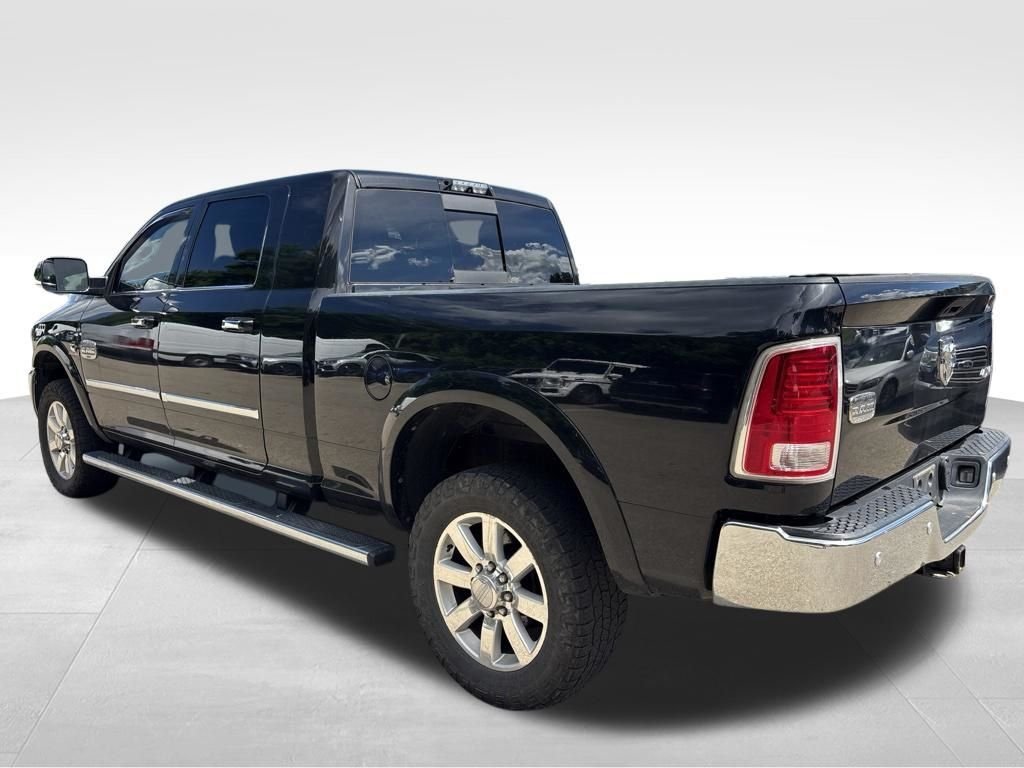 Used 2018 Black Ram Laramie Longhorn image 10